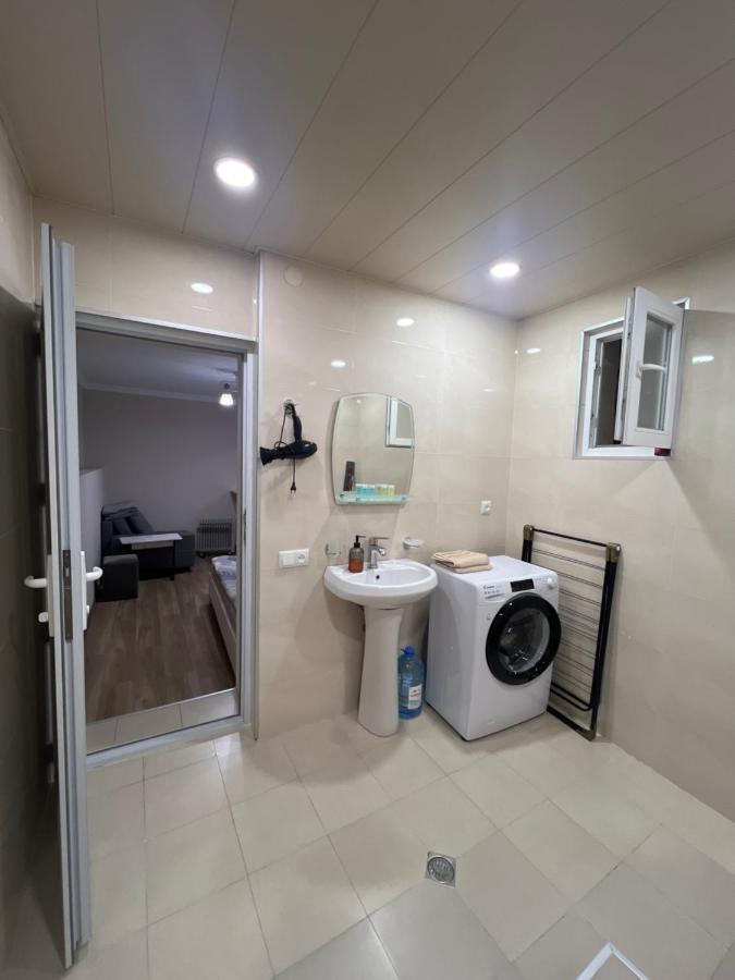 N1 Apartment *