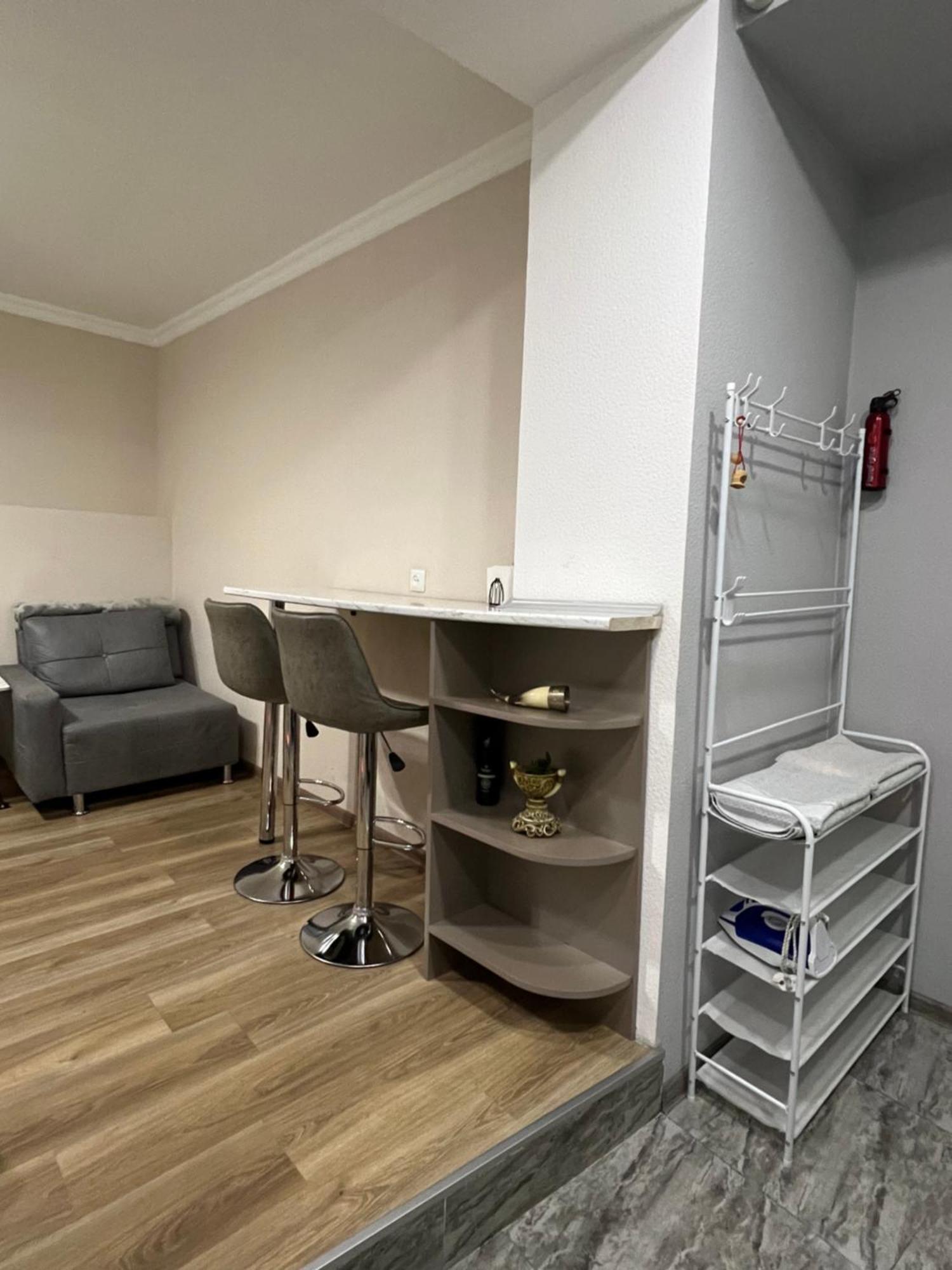 N1 Apartment